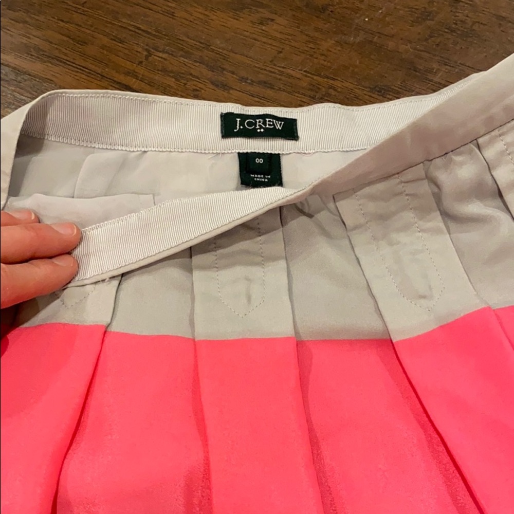 Skirt - Picture 3 of 3
